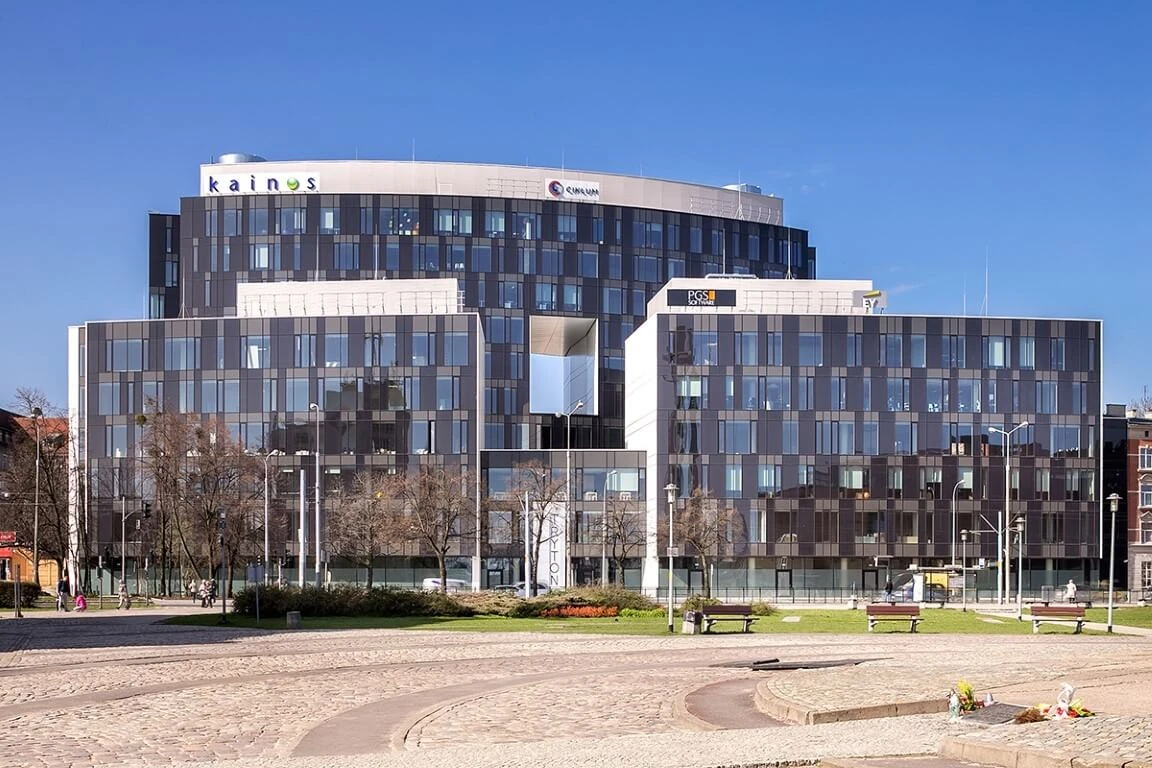 Tryton Business House Constructed with Aluprof Systems