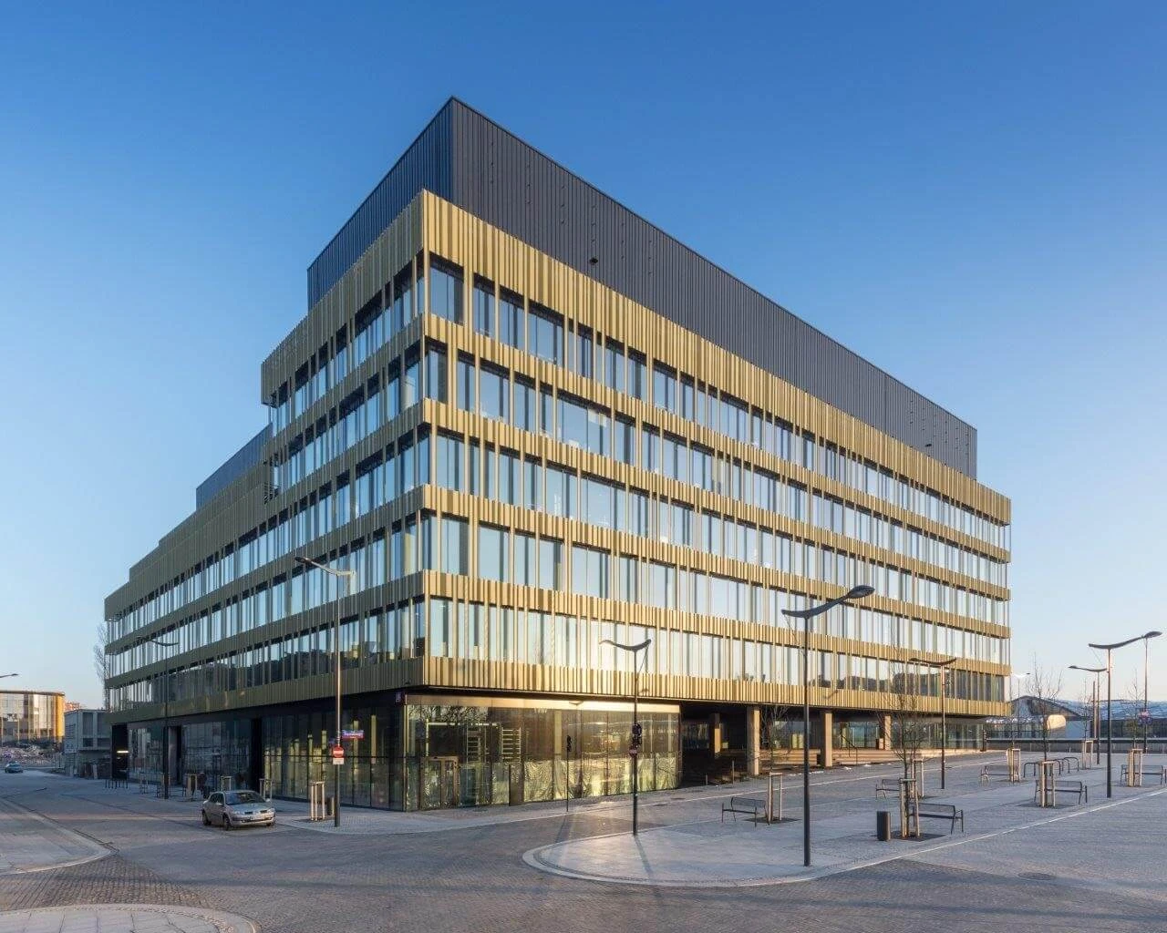 Green Building  po polsku – biurowiec Nowa Fabryczna w Łodzi