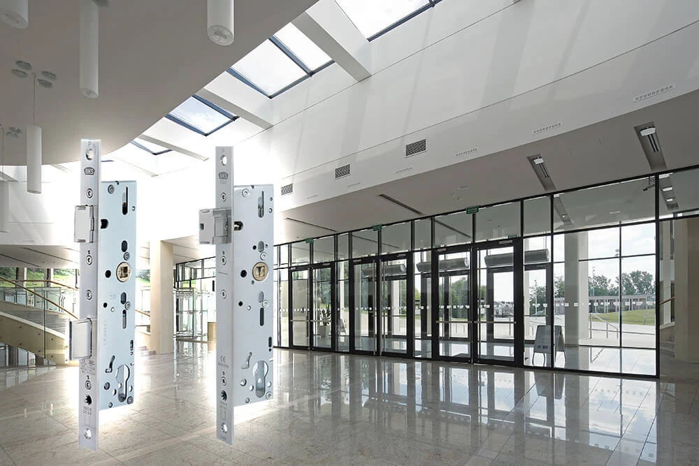 СЕРИИ 18 И 19 ПАНИК БРАВИ GU-BKS