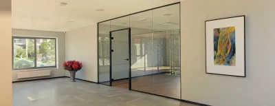 Innenwände aus Glas: Design für Gewagte